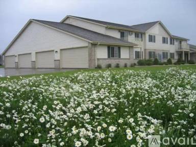 Main picture of 205 Park Ln