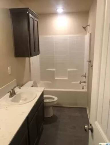 Main picture of 1717 Clovis Dr