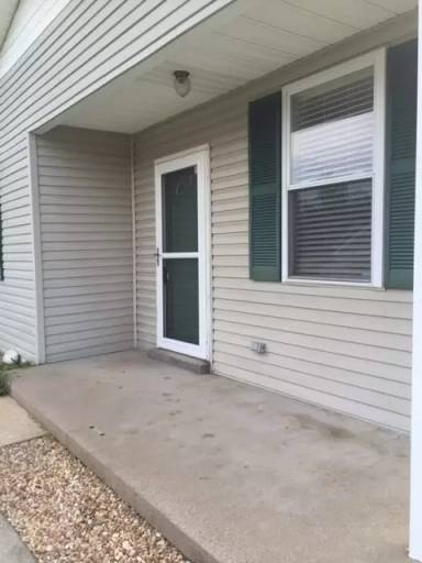 Main picture of 906 Martin St