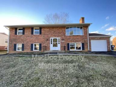 Main picture of 12006 Branchwater St