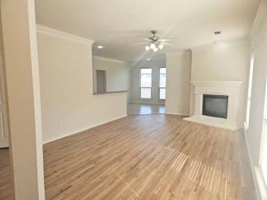 Main picture of 2613 Evening Shade Dr