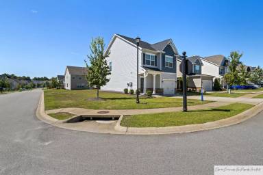 Main picture of 603 Battlewood Dr