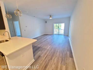 Main picture of 565 W Lehigh St