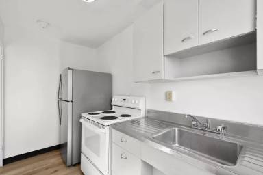 Main picture of 2117 Brownsville Rd Apartments