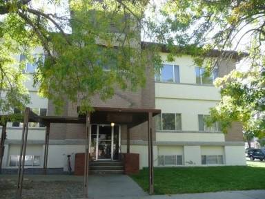 Main picture of 217 W Clark St