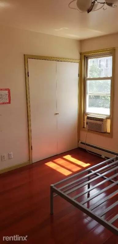 Main picture of 414 52nd St