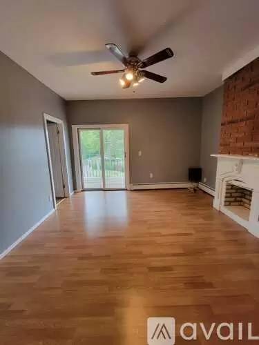 Main picture of 553 Nott St