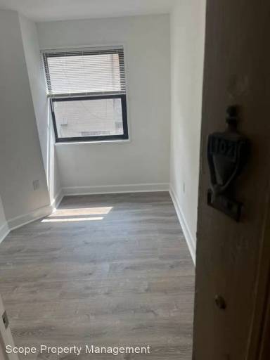 Main picture of 2474 Alabama Ave SE
