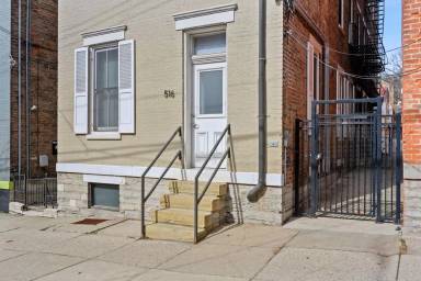 Main picture of 516 E 13th St