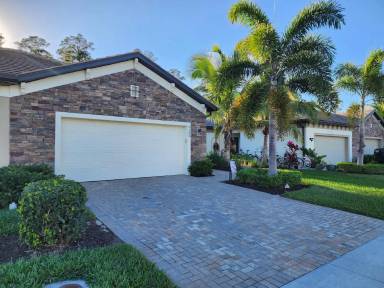Main picture of 9184 Glenforest Dr