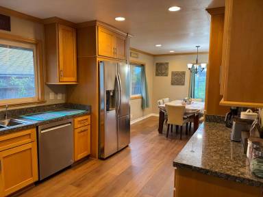 Main picture of 1864 Moonshadow Cir
