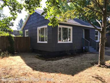Main picture of 3002 NE 65th Ave