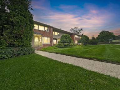 Main picture of Putney Townhomes