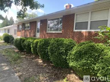 Main picture of 3622 Cedar Ln