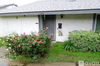Main picture of 1386 W 8th St
