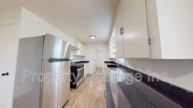 Main picture of 20028 Loop St