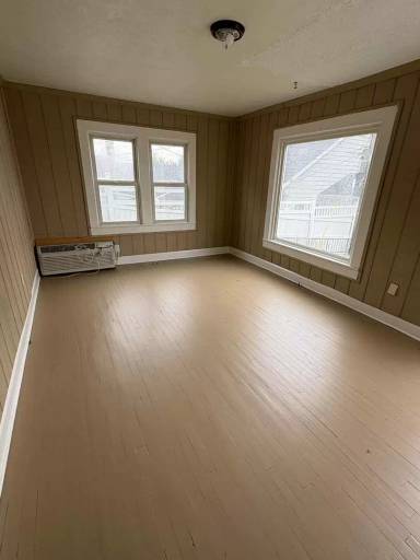 Main picture of 513 W Cherry St