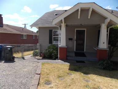 Main picture of 4842 S Bell St