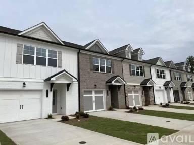 Main picture of 5144 Fox Den Rd