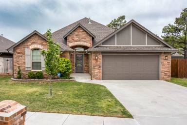 Main picture of 10029 SW 21st St