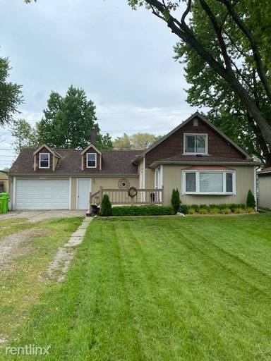 Main picture of 25030 Harrison St