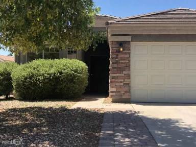 Main picture of 743 E Wolf Hollow Dr