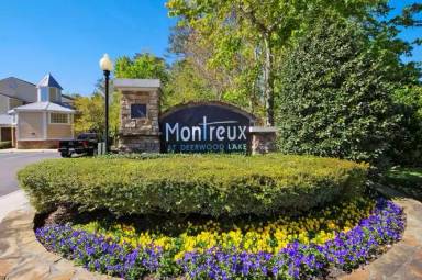 Main picture of Montreux at Deerwood