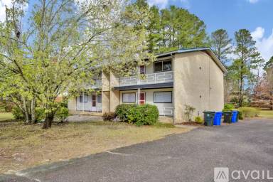 Main picture of 605 Law Rd