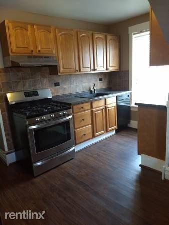 Main picture of 3843 N Bell Ave