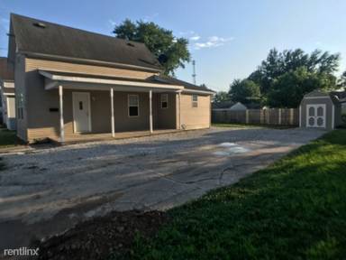 Main picture of 319 N Werber St