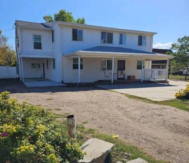 Main picture of 2810 W 65th Pl