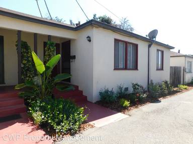 Main picture of 22634 Templeton St