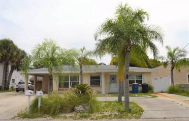 Main picture of 309 S Arcturas Ave