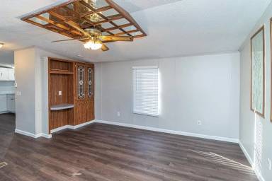 Main picture of 210 Little Dove Rd