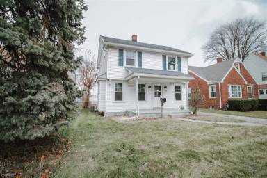 Main picture of 454 W Capistrano Ave