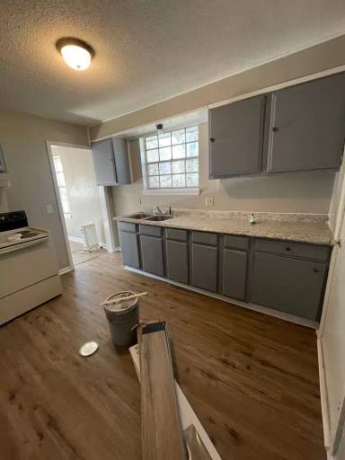 Main picture of 619 Shannon Ave