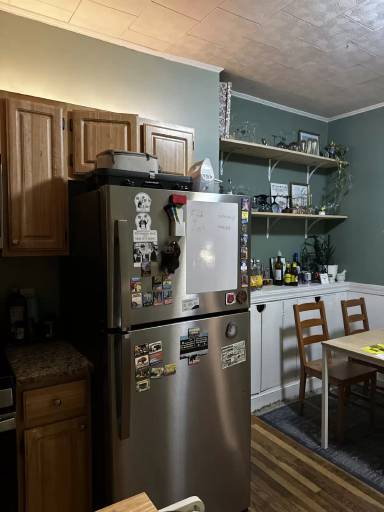 Main picture of 76-84 Linden St