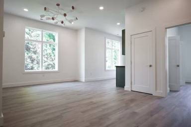 Main picture of 2307 Bedford Ave