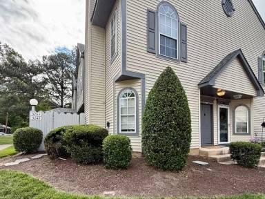 Main picture of 5249 Bardith Cir