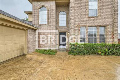 Main picture of 3801 Remington Ct
