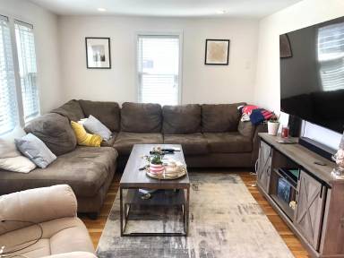 Main picture of 177 Faneuil St