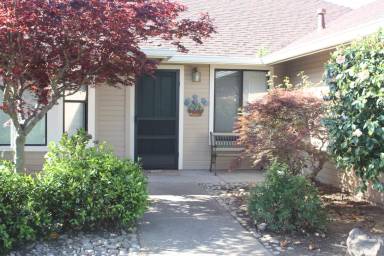 Main picture of 2524 Bayberry Dr