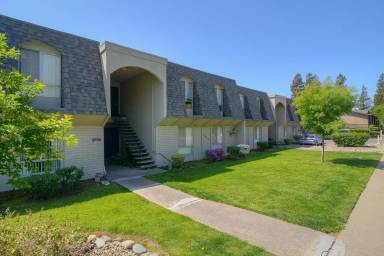 Main picture of 1171 Evelyn Ln
