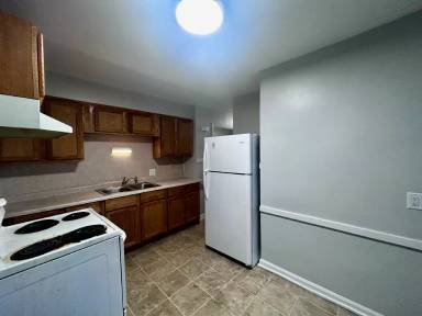 Main picture of 1646 Godwin Ave SE