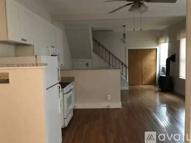 Main picture of 186 Summit Ave