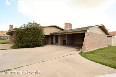 Main picture of 2225 Wheeler Ave
