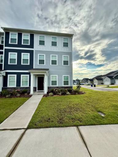 Main picture of 6314 Perry Creek Rd