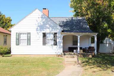 Main picture of 1406-1408 W Main St