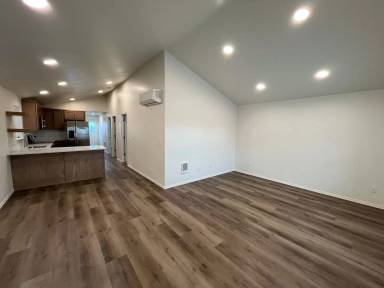 Main picture of 3662 S Penn Pl