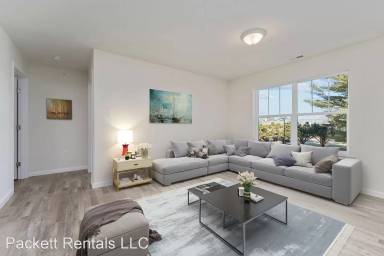 Main picture of Midtown Crossing Apartments